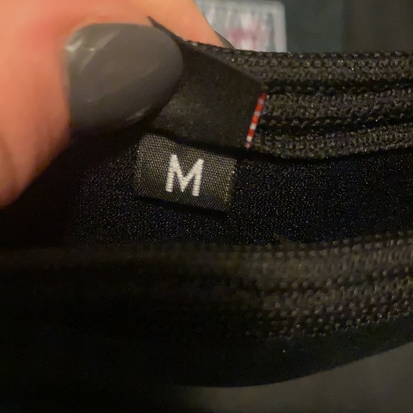 Leopard Print Knee Sleeves - Picture 3 of 3